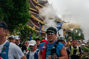 BIB: 
                            <button type="button" onclick="openModal(26906718)" class="btn btn-primary btn-sm float-right btn-popup" data-toggle="modal" data-target=".modal-high-quality">
                        <i class="fas fa-shopping-cart"></i> Add to Cart
                    </button>
                                            <button type="button" onclick="isThisMe(26906718, true)" class="btn btn-success btn-sm float-right btn-popup btn-isme hidden" data-toggle="tooltip" data-placement="bottom" title="นี่คือรูปของคุณใช่ไหม คลิกที่นี่เพื่อเอาเข้าอัลบั้ม">
                        <i class="fas fa-plus"></i> Add to album
                    </button>
                    <button type="button" onclick="isThisMe(26906718, false)" class="btn btn-warning btn-sm float-right btn-popup btn-isnotme hidden">
                        <i class="fas fa-ban"></i> Remove from album
                    </button>